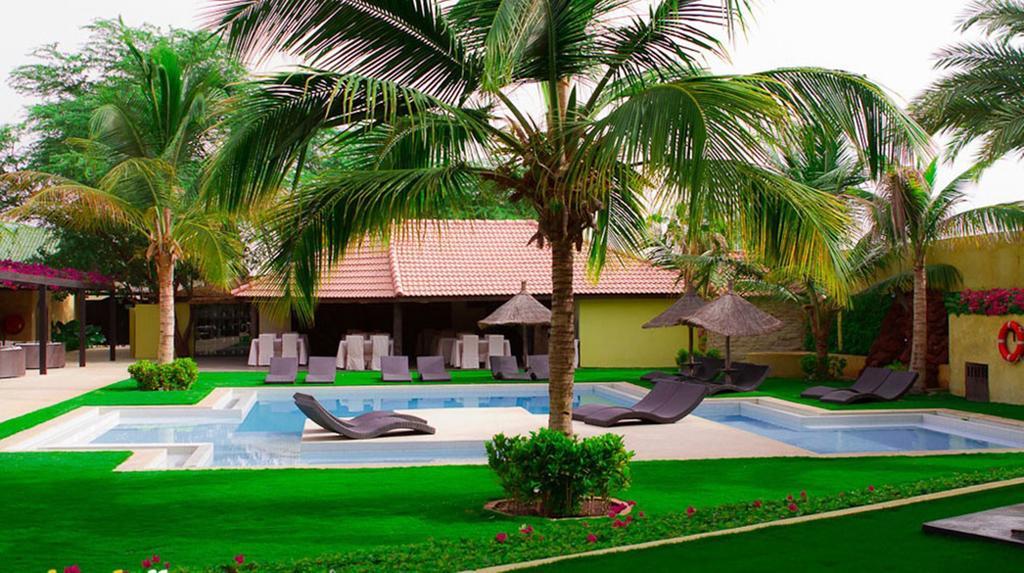 The Rhino Resort Hotel & Spa Сали Портудал Екстериор снимка